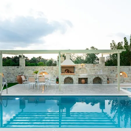 Olitrus Villa *